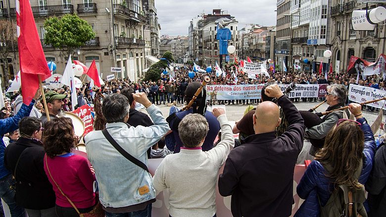 2017-05-01-ManifaPrimeiroMaioVigo60.jpg